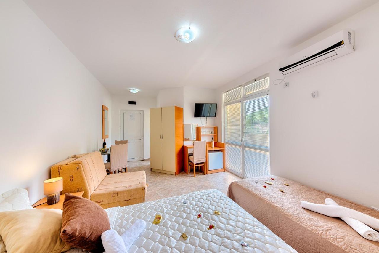 Hotel Dana Čanj Kültér fotó