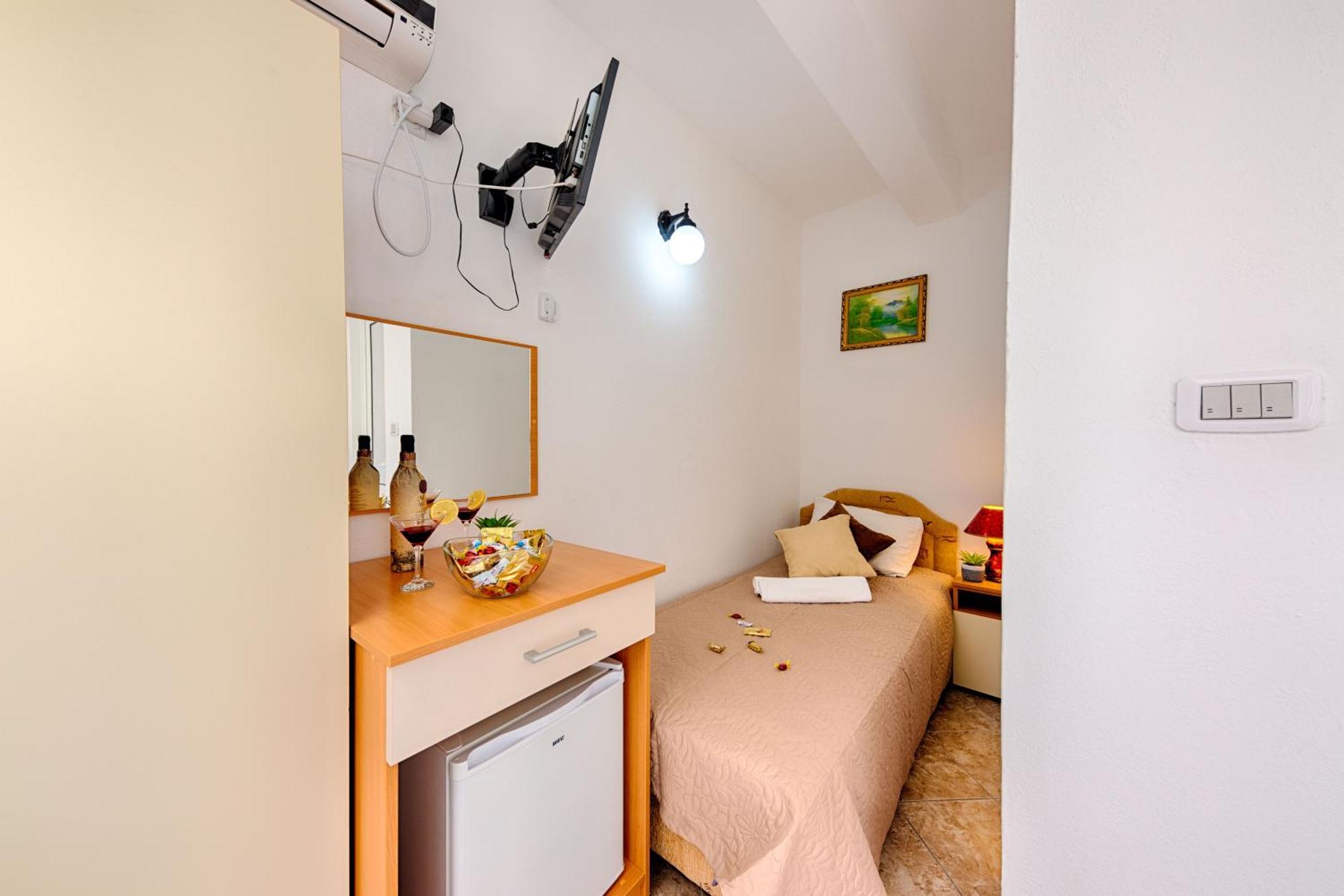 Hotel Dana Čanj Kültér fotó