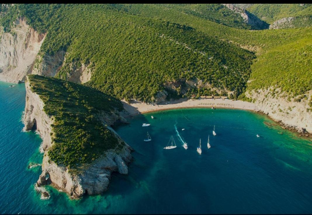 Hotel Dana Čanj Kültér fotó