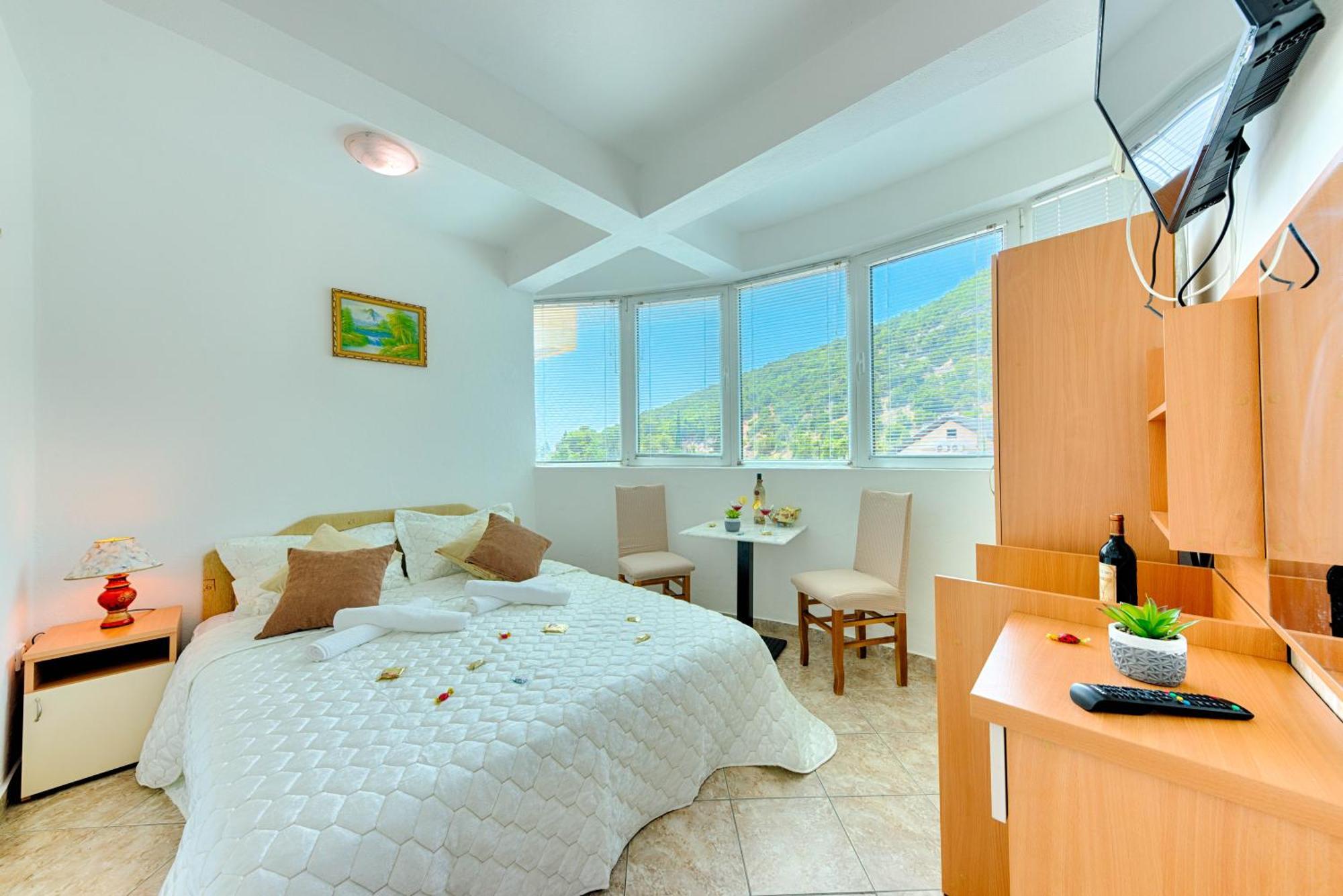 Hotel Dana Čanj Kültér fotó